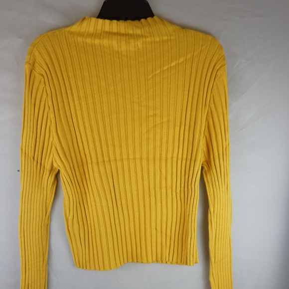Forever 21 Sweater Top LSLV Size 3X Mustard NWT - Picture 2 of 3
